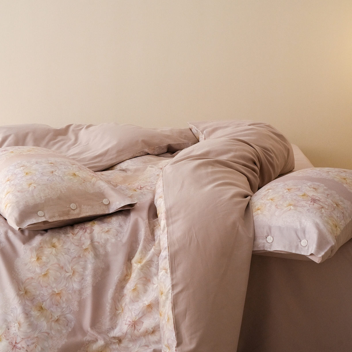 91家纺网 家纺一手货源 找家纺 三味舒屋 2025新款黄金棉磨毛数码印花四件套 磨毛喜礼