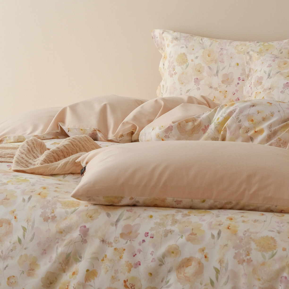 91家纺网 家纺一手货源 找家纺 三味舒屋 2025新款黄金棉磨毛数码印花四件套 磨毛悦夏