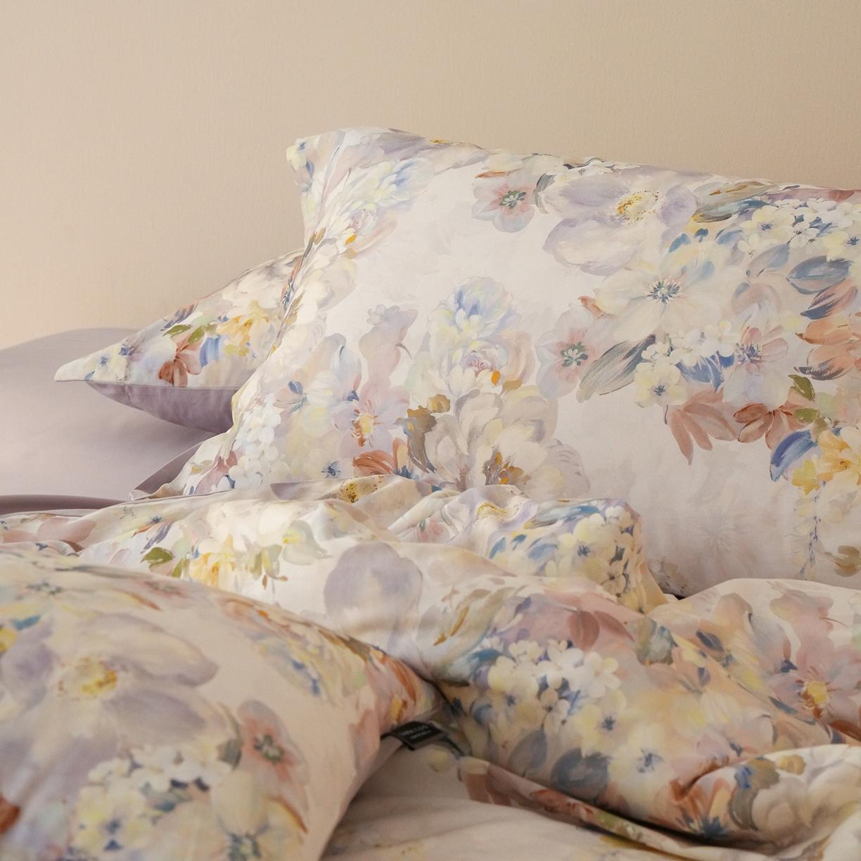 91家纺网 家纺一手货源 找家纺 三味舒屋 2025新款黄金棉磨毛数码印花四件套 磨毛紫霞