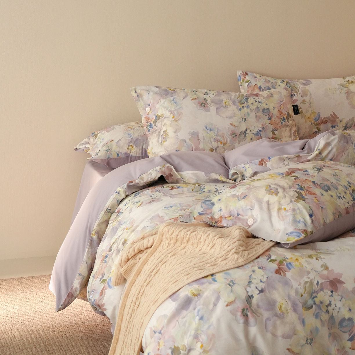 91家纺网 家纺一手货源 找家纺 三味舒屋 2025新款黄金棉磨毛数码印花四件套 磨毛紫霞