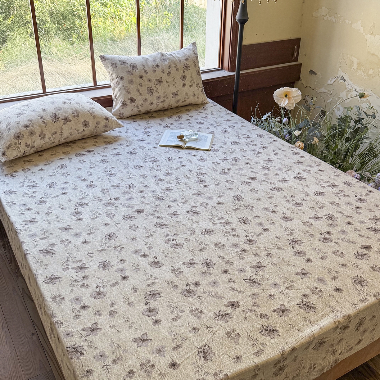 91家纺网 家纺一手货源 找家纺 仟网汇 2025新款高克重水洗亚麻复古原麻床笠 墨色花语