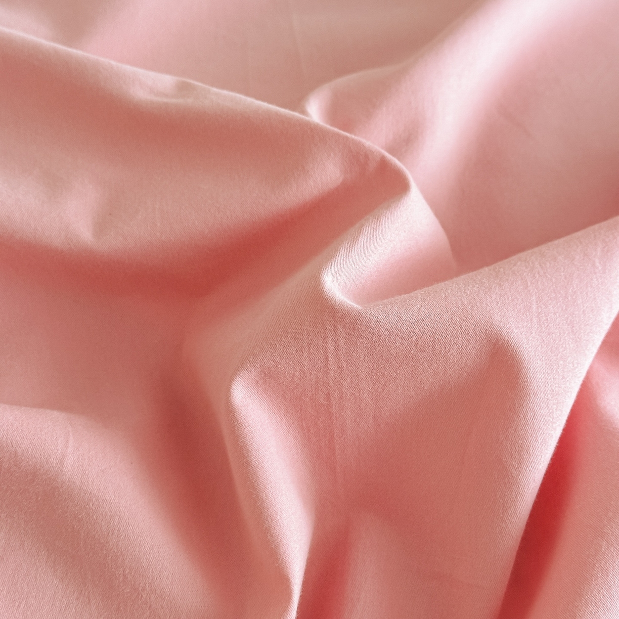 91家纺网 家纺一手货源 找家纺 博之洋婚庆 2025新款全棉纯棉长绒棉贡缎磨毛刺绣四件套不掉毛【高端礼盒】绽放系列 粉豆沙