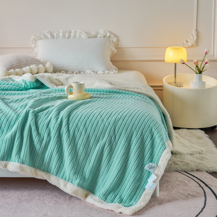 91家纺网 家纺一手货源 找家纺 畅畅家纺 2025新款A面编织绒B面兔毛绒纯色春秋冬毛毯盖毯 湖水蓝