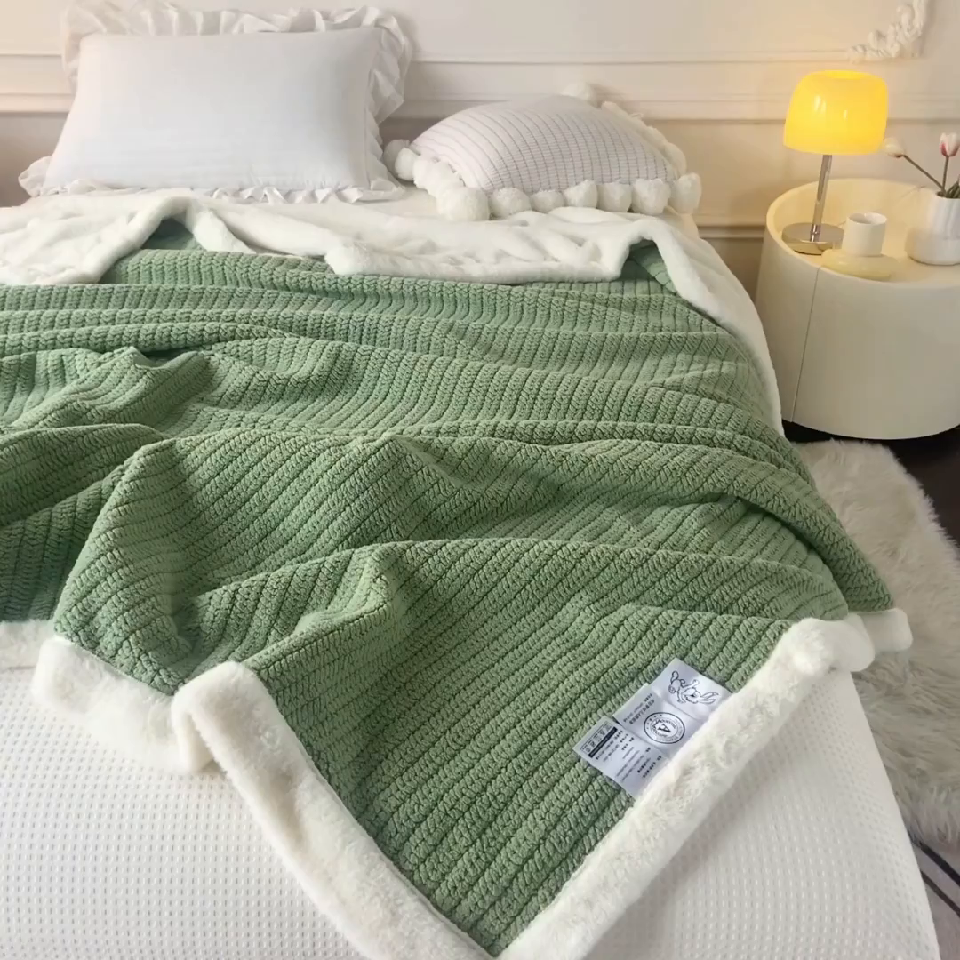 91家纺网 家纺一手货源 找家纺 畅畅家纺 2025新款A面编织绒B面兔毛绒纯色春秋冬毛毯盖毯 抹茶绿