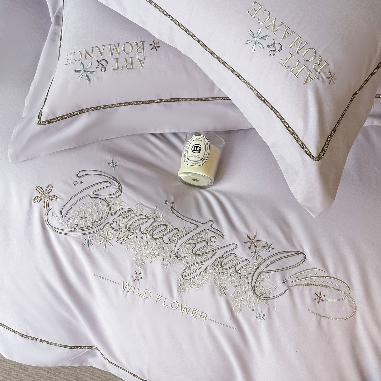 91家纺网 家纺一手货源 找家纺 博之洋婚庆 2025新款全棉纯棉长绒棉贡缎磨毛刺绣四件套不掉毛【高端礼盒】绽放系列 梧桐灰