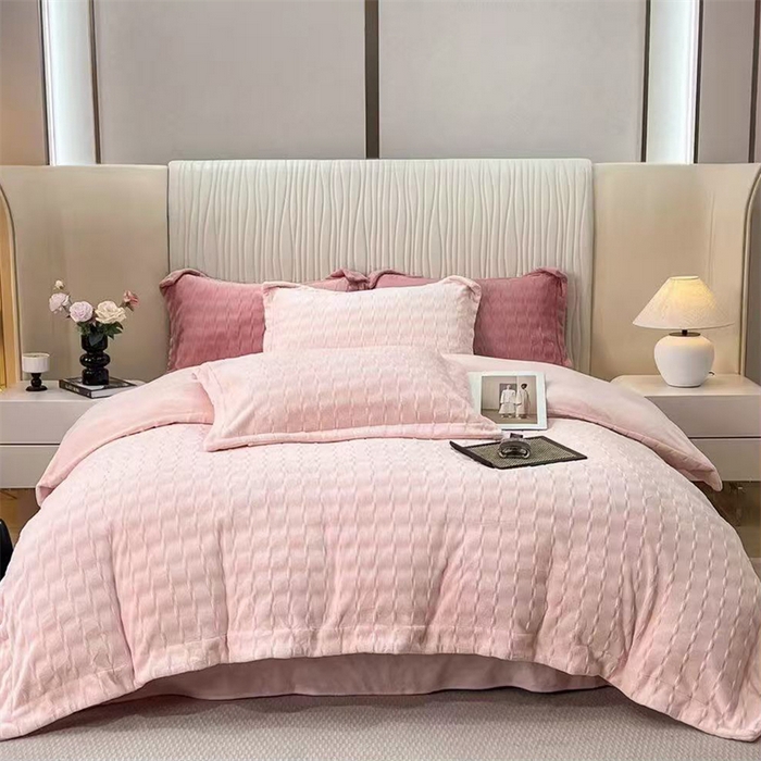畅畅家纺 2025热款新款冬季高克重260克9斤半轻奢宽边芙缇绒牛奶绒四件套 芙缇绒-粉