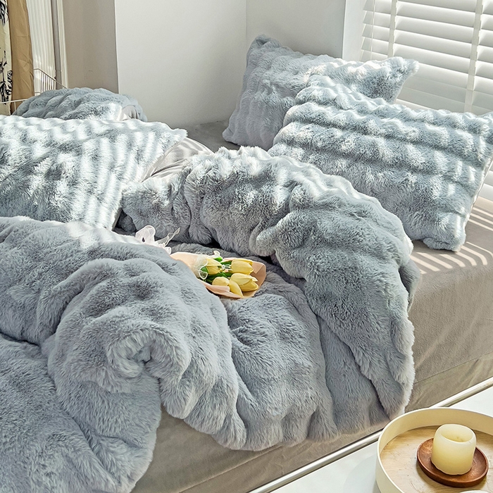 91家纺网 家纺一手货源 找家纺 畅畅家纺 2025新款纯色七彩兔兔绒兔毛绒牛奶绒四件套 高级灰