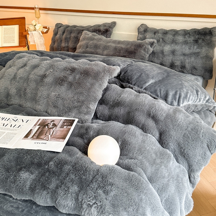 91家纺网 家纺一手货源 找家纺 畅畅家纺 2025新款纯色七彩兔兔绒兔毛绒牛奶绒四件套 暖心灰