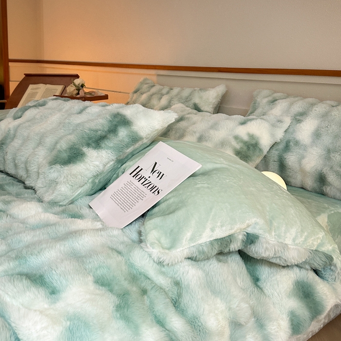 91家纺网 家纺一手货源 找家纺 畅畅家纺 2025新款纯色七彩兔兔绒兔毛绒牛奶绒四件套 七彩-绿