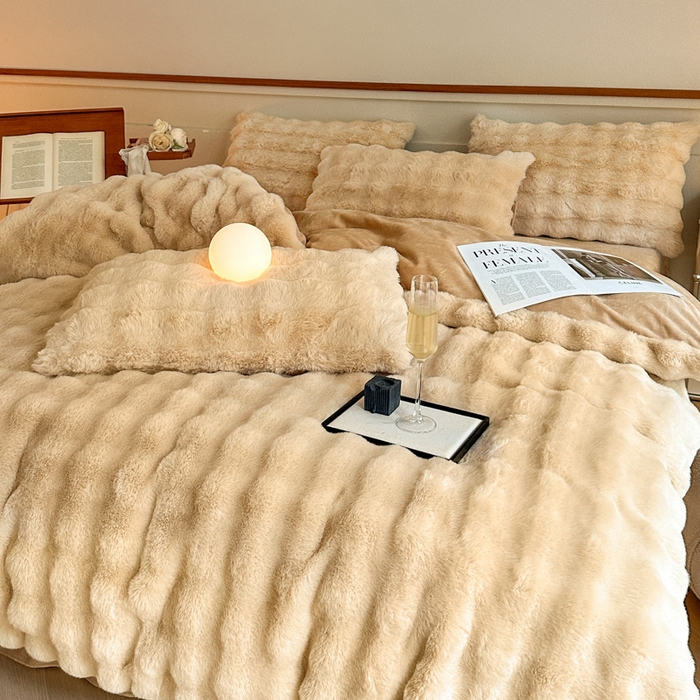 91家纺网 家纺一手货源 找家纺 畅畅家纺 2025新款纯色七彩兔兔绒兔毛绒牛奶绒四件套 卡其