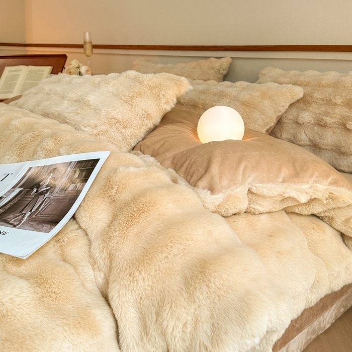 91家纺网 家纺一手货源 找家纺 畅畅家纺 2025新款纯色七彩兔兔绒兔毛绒牛奶绒四件套 卡其