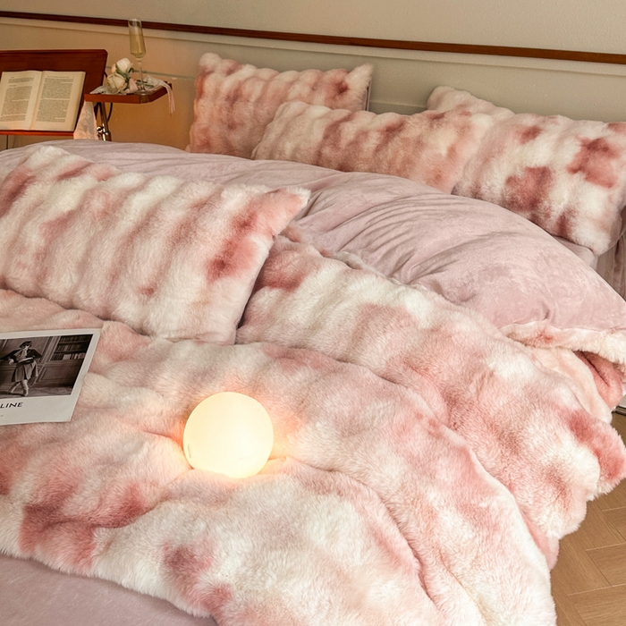 91家纺网 家纺一手货源 找家纺 畅畅家纺 2025新款纯色七彩兔兔绒兔毛绒牛奶绒四件套 七彩-粉