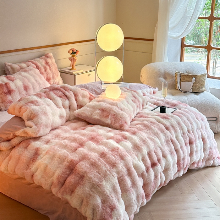 91家纺网 家纺一手货源 找家纺 畅畅家纺 2025新款纯色七彩兔兔绒兔毛绒牛奶绒四件套 七彩-粉