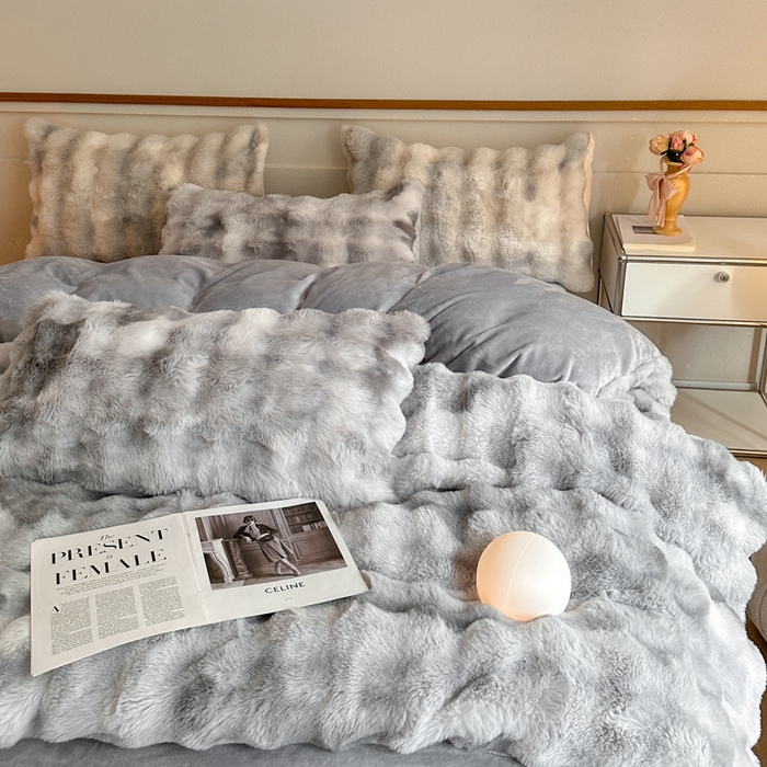 91家纺网 家纺一手货源 找家纺 畅畅家纺 2025新款纯色七彩兔兔绒兔毛绒牛奶绒四件套 七彩-灰