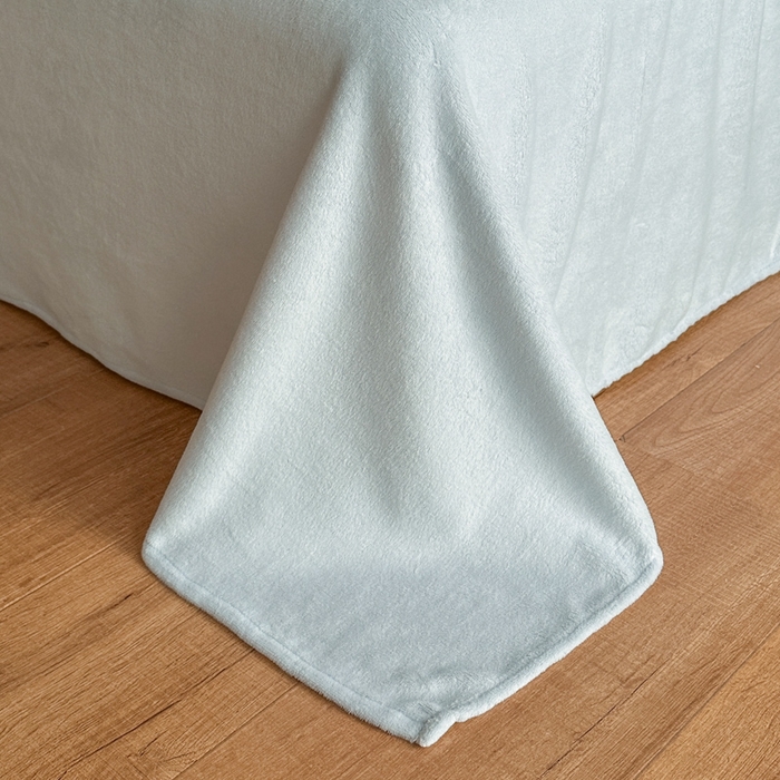 91家纺网 家纺一手货源 找家纺 索飞特家纺 2025新款秋冬法式牛奶绒皱皱边雕花四件套 夏花之梦-兰