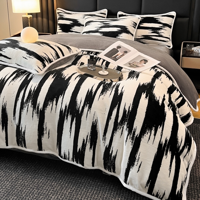 91家纺网 家纺一手货源 找家纺 （总推）诺梵2025新款牛8斤奶绒印花包边四件套