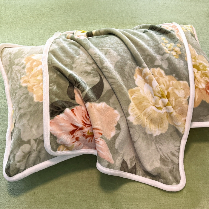 91家纺网 家纺一手货源 找家纺 诺梵家纺 2025新款牛奶绒印花包边四件套 赫莲娜-绿