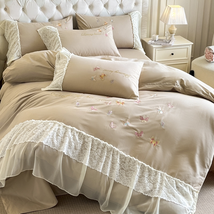 91家纺网 家纺一手货源 找家纺 索飞特家纺 2025新款全棉蕾丝双层边刺绣四件套（蝶雅） 蝶雅-燕麦
