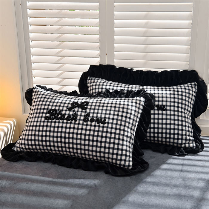 91家纺网 家纺一手货源 找家纺 （总）炫拼家纺 2025新款法式蝴蝶结毛巾绣韩版加厚小格子花边牛奶绒四件套