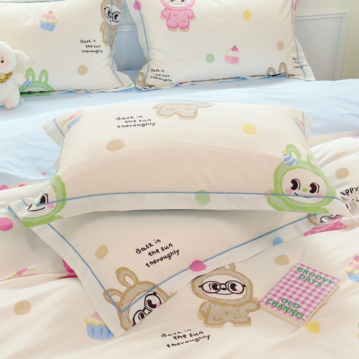 91家纺网 家纺一手货源 找家纺 铭博家纺 2025新款直播热款全棉吊边一字绣工艺款13070印花全棉单床单 彩萌布布