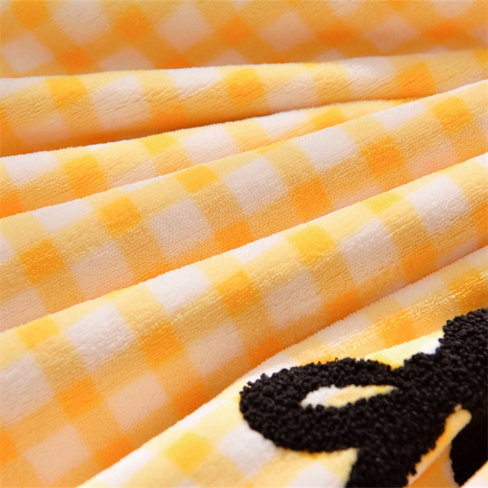 91家纺网 家纺一手货源 找家纺 炫拼家纺 2025新款法式蝴蝶结毛巾绣韩版加厚小格子花边牛奶绒四件套 法式蝴蝶结-黄