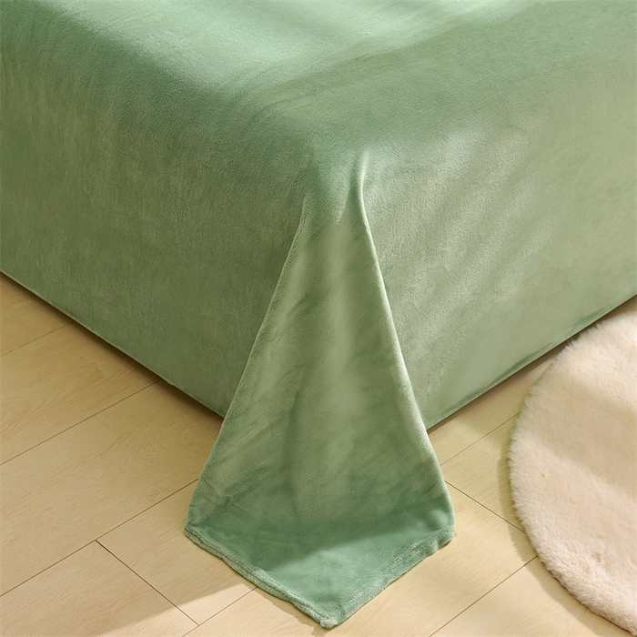 91家纺网 家纺一手货源 找家纺 炫拼家纺 2025新款法式蝴蝶结毛巾绣韩版加厚小格子花边牛奶绒四件套 法式蝴蝶结-绿