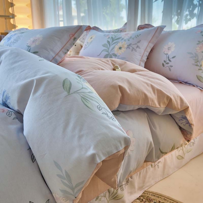 91家纺网 家纺一手货源 找家纺 铭博家纺 2025新款直播热款全棉吊边一字绣工艺款13070印花全棉单床单 花语呢喃