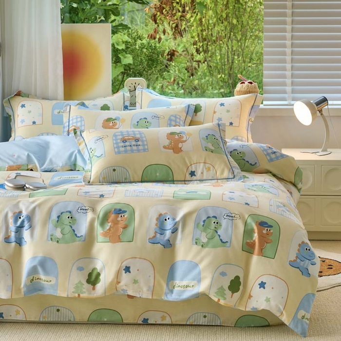 91家纺网 家纺一手货源 找家纺 铭博家纺 2025新款直播热款全棉吊边一字绣工艺款13070印花全棉单床单 童龙记