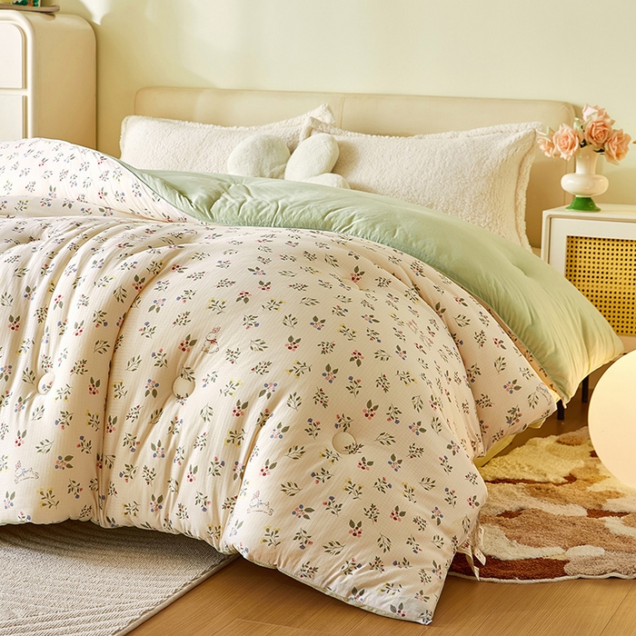 91家纺网 家纺一手货源 找家纺 （总）梦恬佳 2025新款软糯牛奶丝小提花针织棉冬被春秋被被子被芯