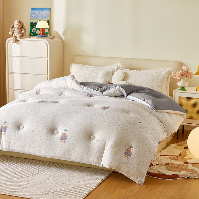 91家纺网 家纺一手货源 找家纺 梦恬佳 2025新款软糯牛奶丝小提花针织棉冬被春秋被被子被芯 大耳朵兔