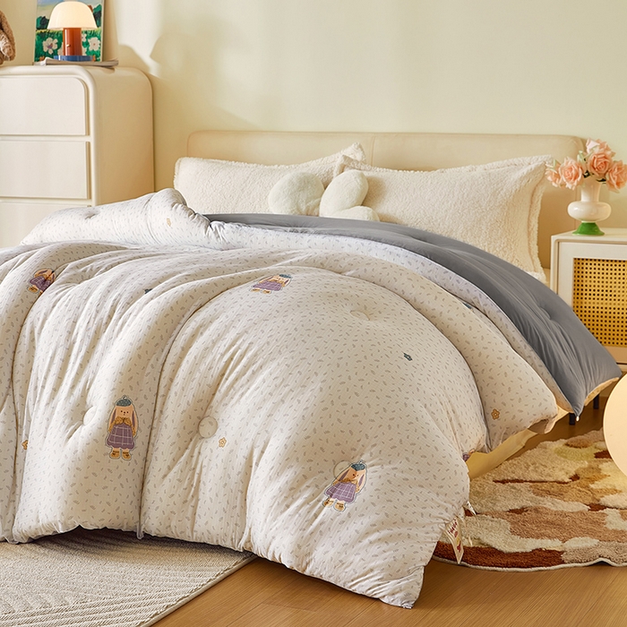 91家纺网 家纺一手货源 找家纺 梦恬佳 2025新款软糯牛奶丝小提花针织棉冬被春秋被被子被芯 大耳朵兔