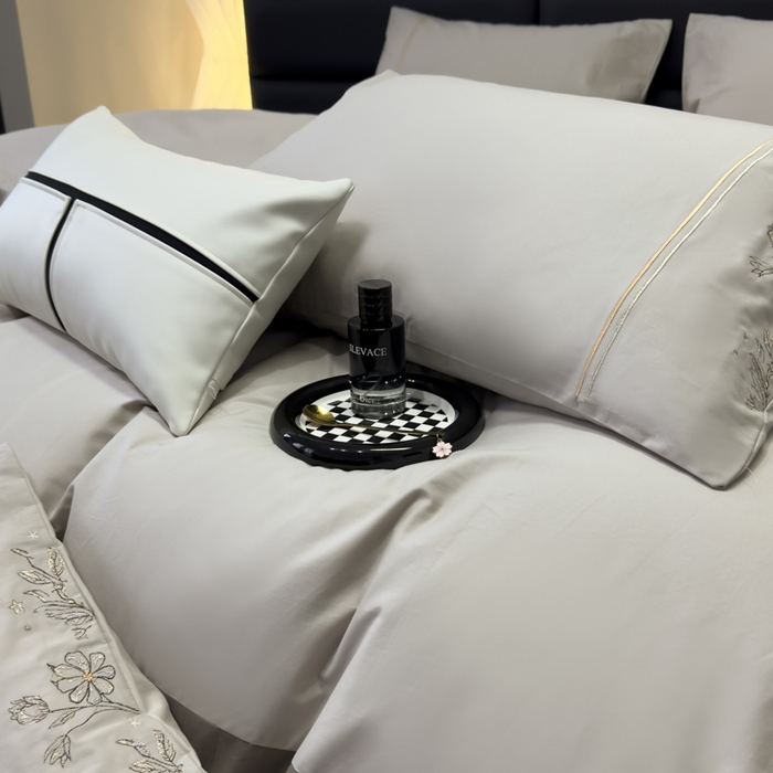 91家纺网 家纺一手货源 找家纺 苏美 2025新款加厚全棉绣花四件套-铃兰 铃兰-高级灰