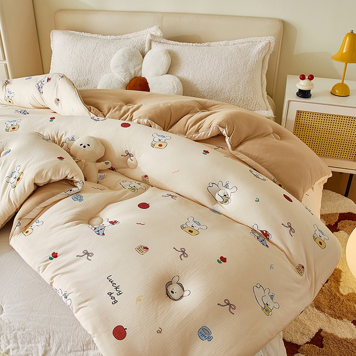 91家纺网 家纺一手货源 找家纺 梦恬佳 2025新款软糯牛奶丝小提花针织棉冬被春秋被被子被芯 哈喽小狗