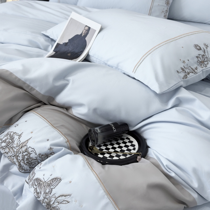 91家纺网 家纺一手货源 找家纺 苏美 2025新款加厚全棉绣花四件套-铃兰 铃兰-天空蓝