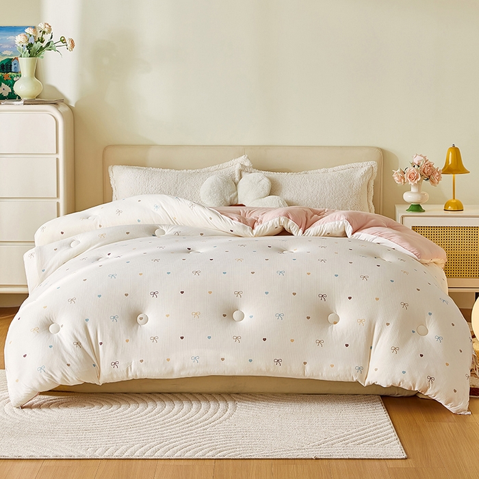 91家纺网 家纺一手货源 找家纺 梦恬佳 2025新款软糯牛奶丝小提花针织棉冬被春秋被被子被芯 小美满