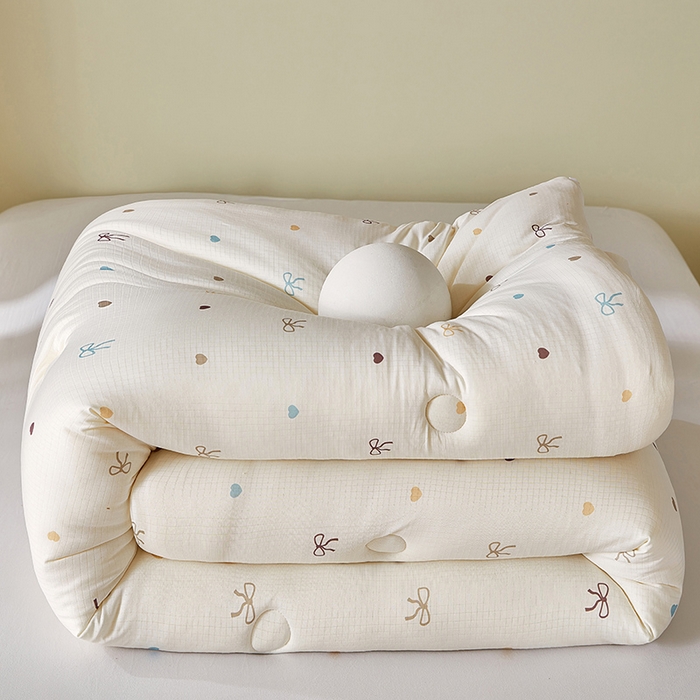 91家纺网 家纺一手货源 找家纺 梦恬佳 2025新款软糯牛奶丝小提花针织棉冬被春秋被被子被芯 小美满