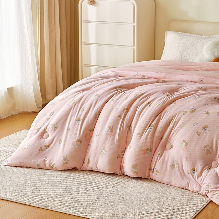 91家纺网 家纺一手货源 找家纺 梦恬佳 2025新款软糯牛奶丝小提花针织棉冬被春秋被被子被芯 元气森林