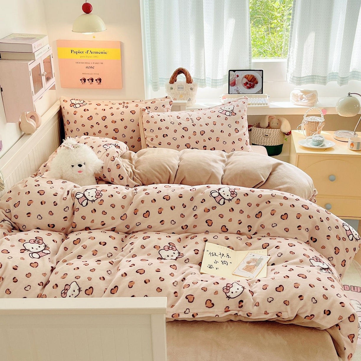 91家纺网 家纺一手货源 找家纺 金爱家 2025新款A类ins小清新少女奶油卡通可爱加厚牛奶绒四件套 绒-豹纹心心猫咖