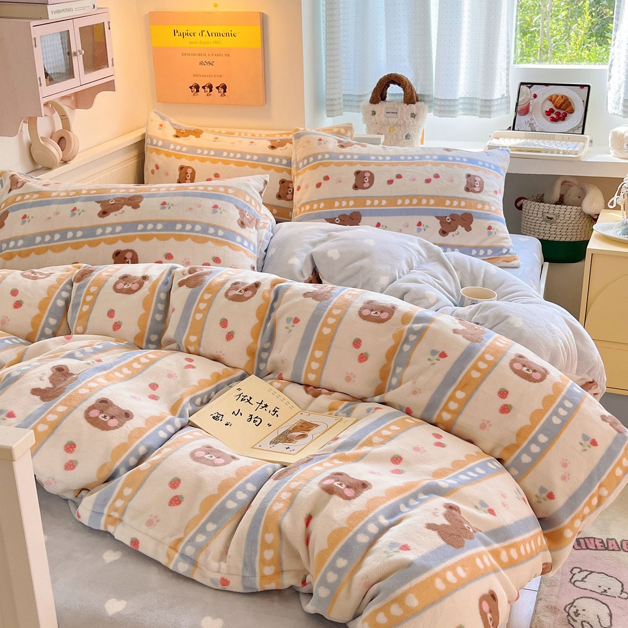 91家纺网 家纺一手货源 找家纺 金爱家 2025新款A类ins小清新少女奶油卡通可爱加厚牛奶绒四件套 绒-可爱熊