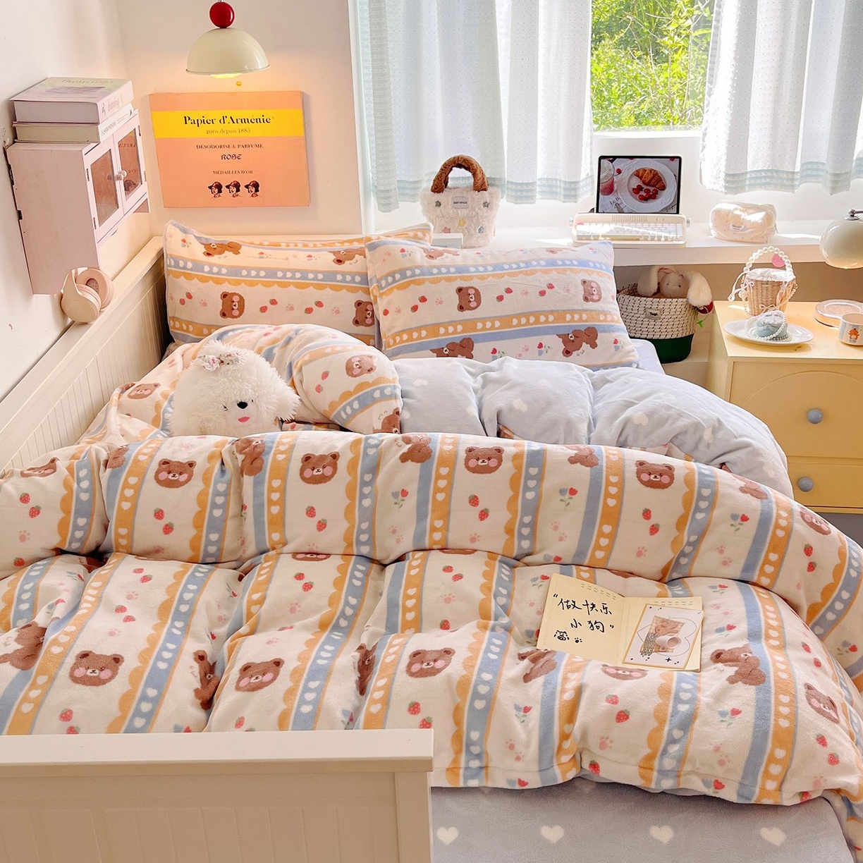 91家纺网 家纺一手货源 找家纺 金爱家 2025新款A类ins小清新少女奶油卡通可爱加厚牛奶绒四件套 绒-可爱熊