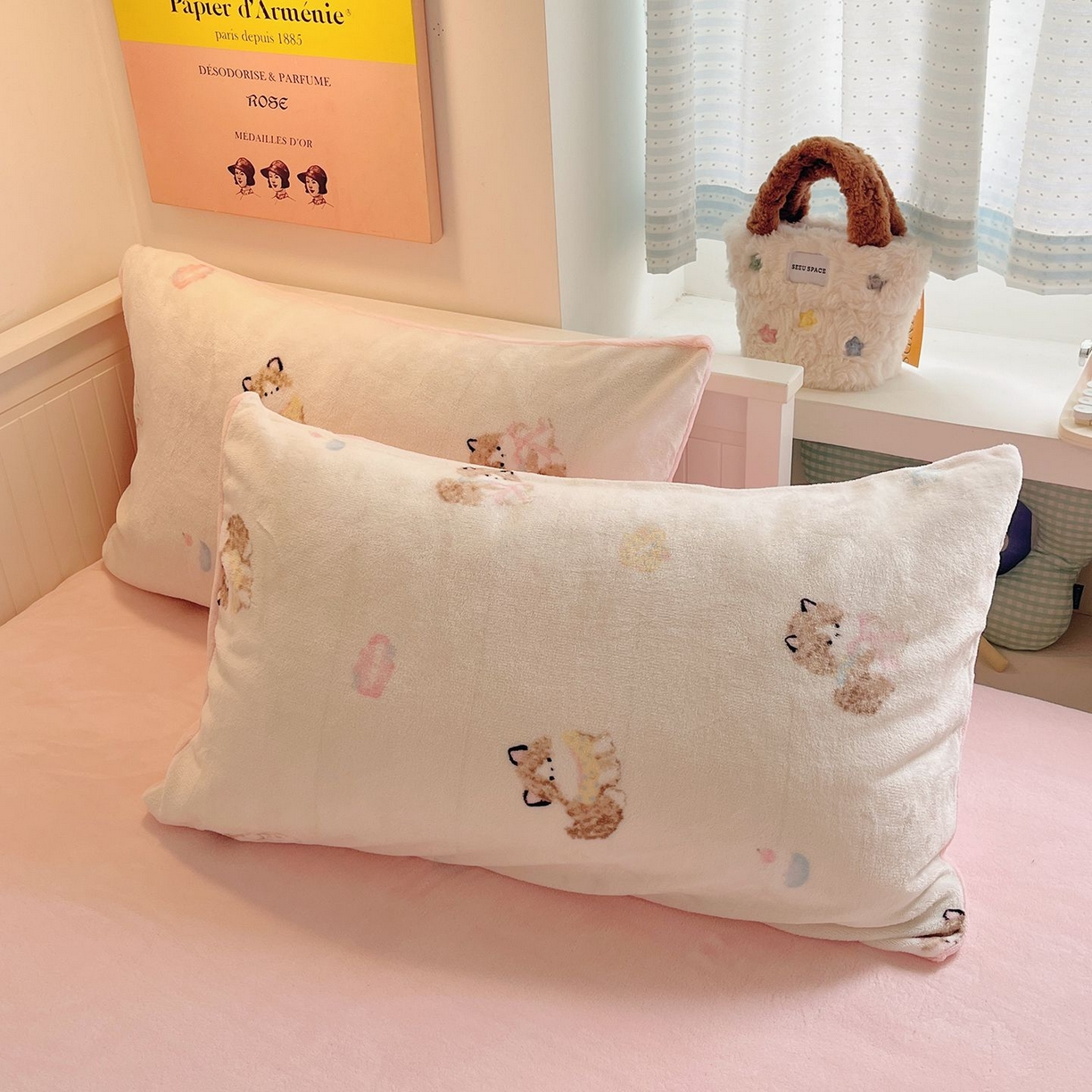 91家纺网 家纺一手货源 找家纺 金爱家 2025新款A类ins小清新少女奶油卡通可爱加厚牛奶绒四件套 绒-奶粉喵