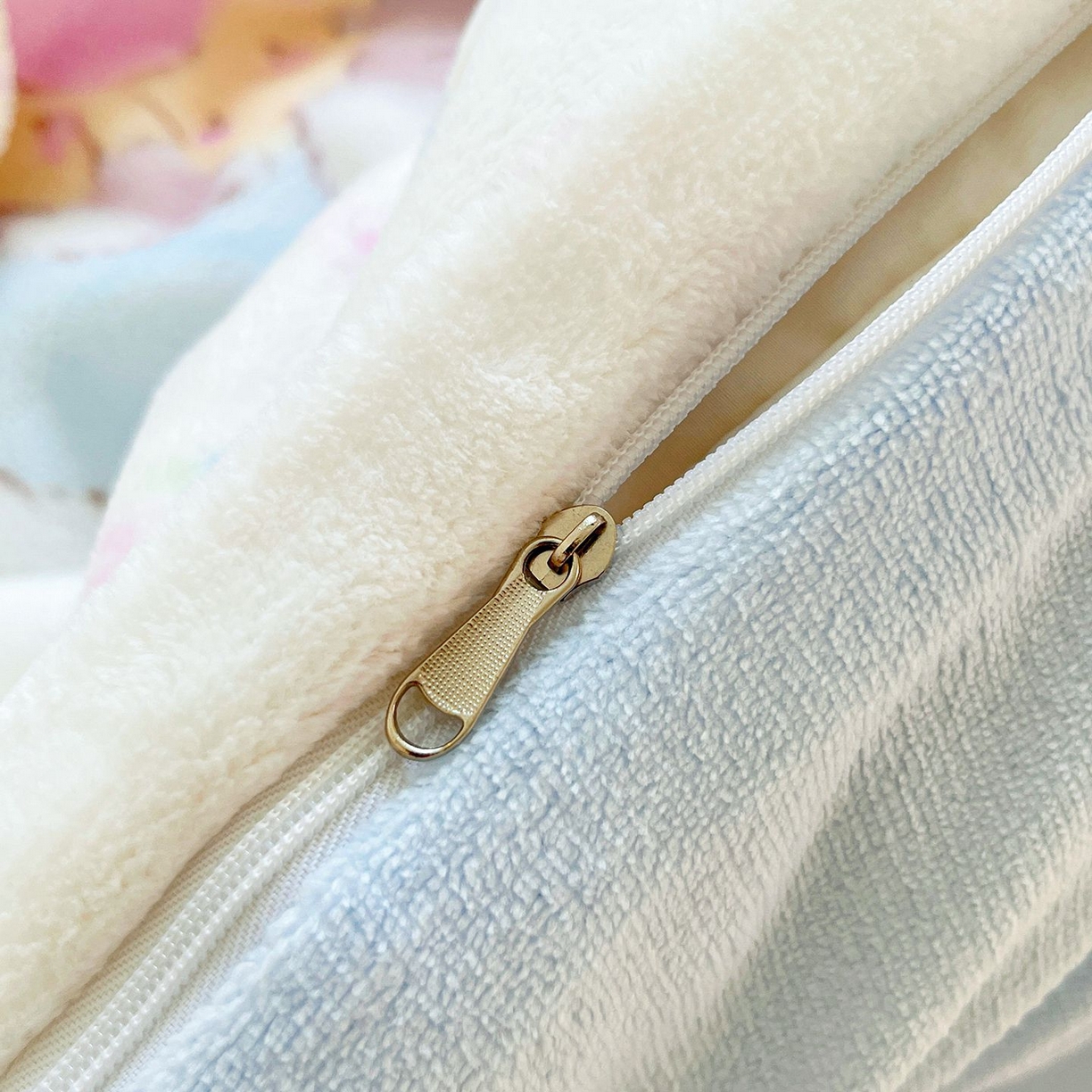 91家纺网 家纺一手货源 找家纺 金爱家 2025新款A类ins小清新少女奶油卡通可爱加厚牛奶绒四件套 绒-甜甜奶油狗