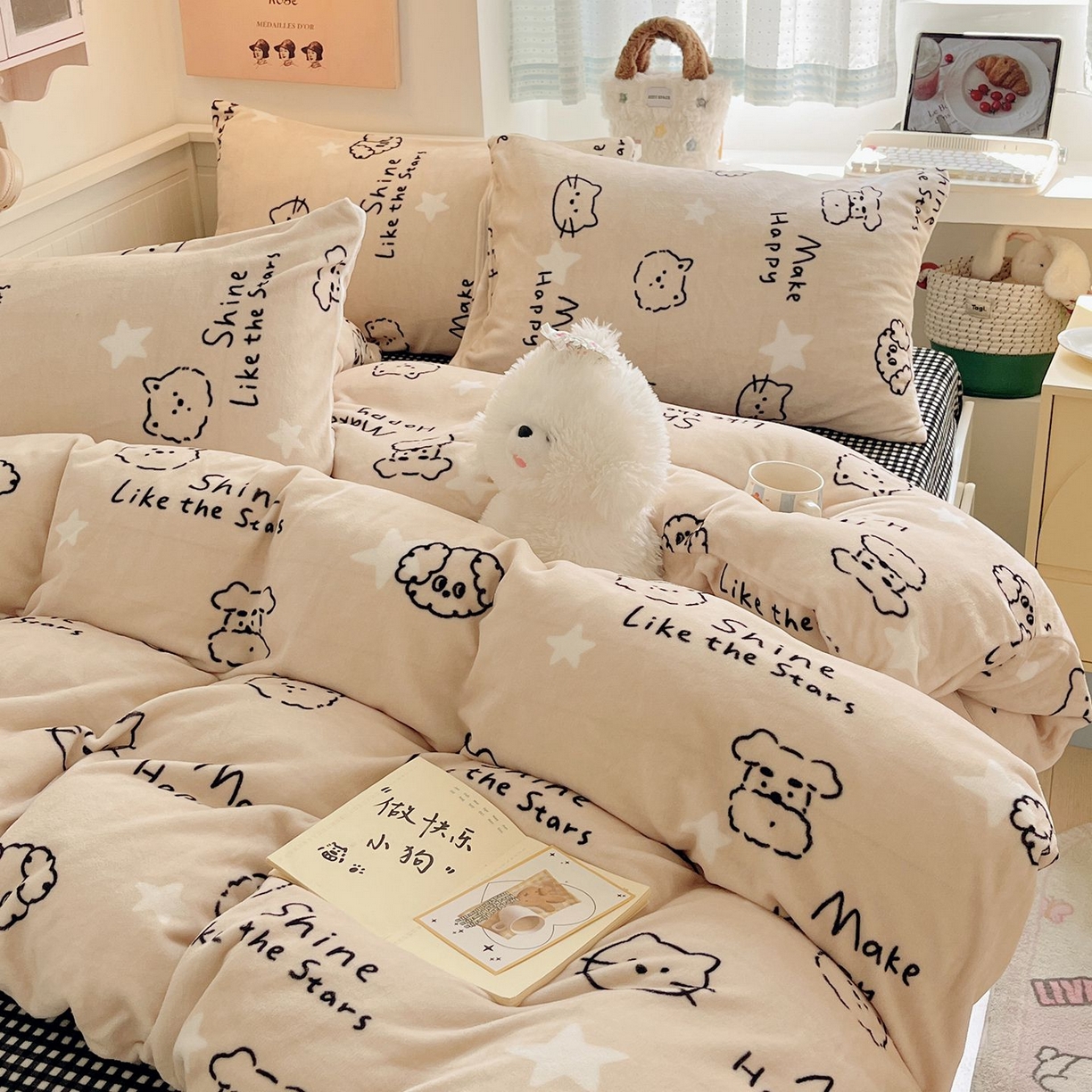 91家纺网 家纺一手货源 找家纺 金爱家 2025新款A类ins小清新少女奶油卡通可爱加厚牛奶绒四件套 绒-小涂鸦