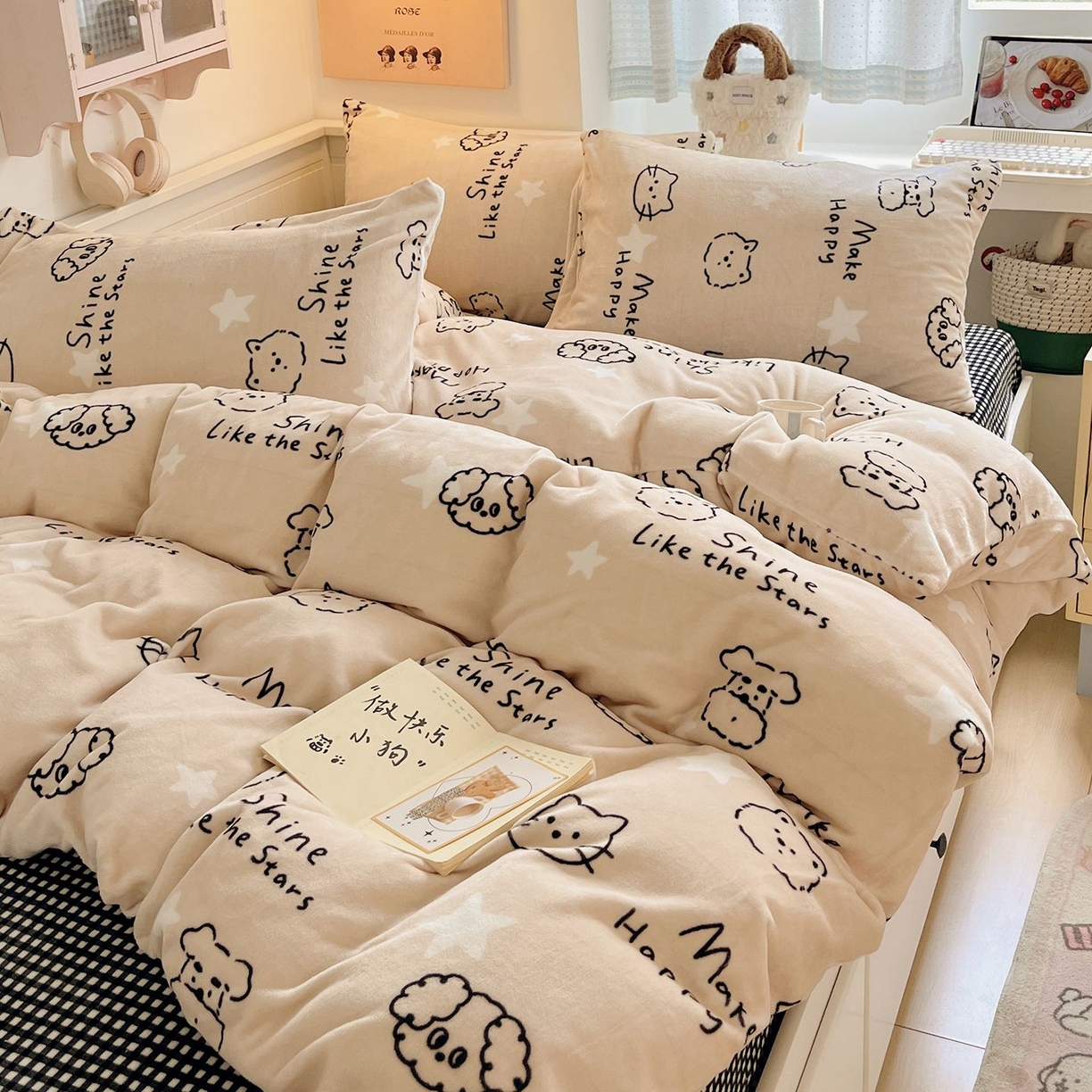 91家纺网 家纺一手货源 找家纺 金爱家 2025新款A类ins小清新少女奶油卡通可爱加厚牛奶绒四件套 绒-小涂鸦