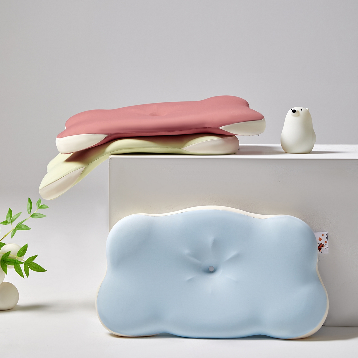 91家纺网 家纺一手货源 找家纺 蔻眠 可水洗儿童学生记忆枕护颈枕护耳枕 主图