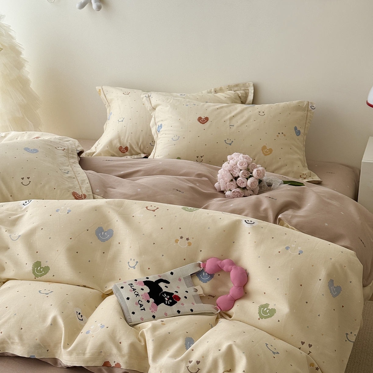 91家纺网 家纺一手货源 找家纺 于果 2025新款全棉13070四件套10） 温暖笑脸