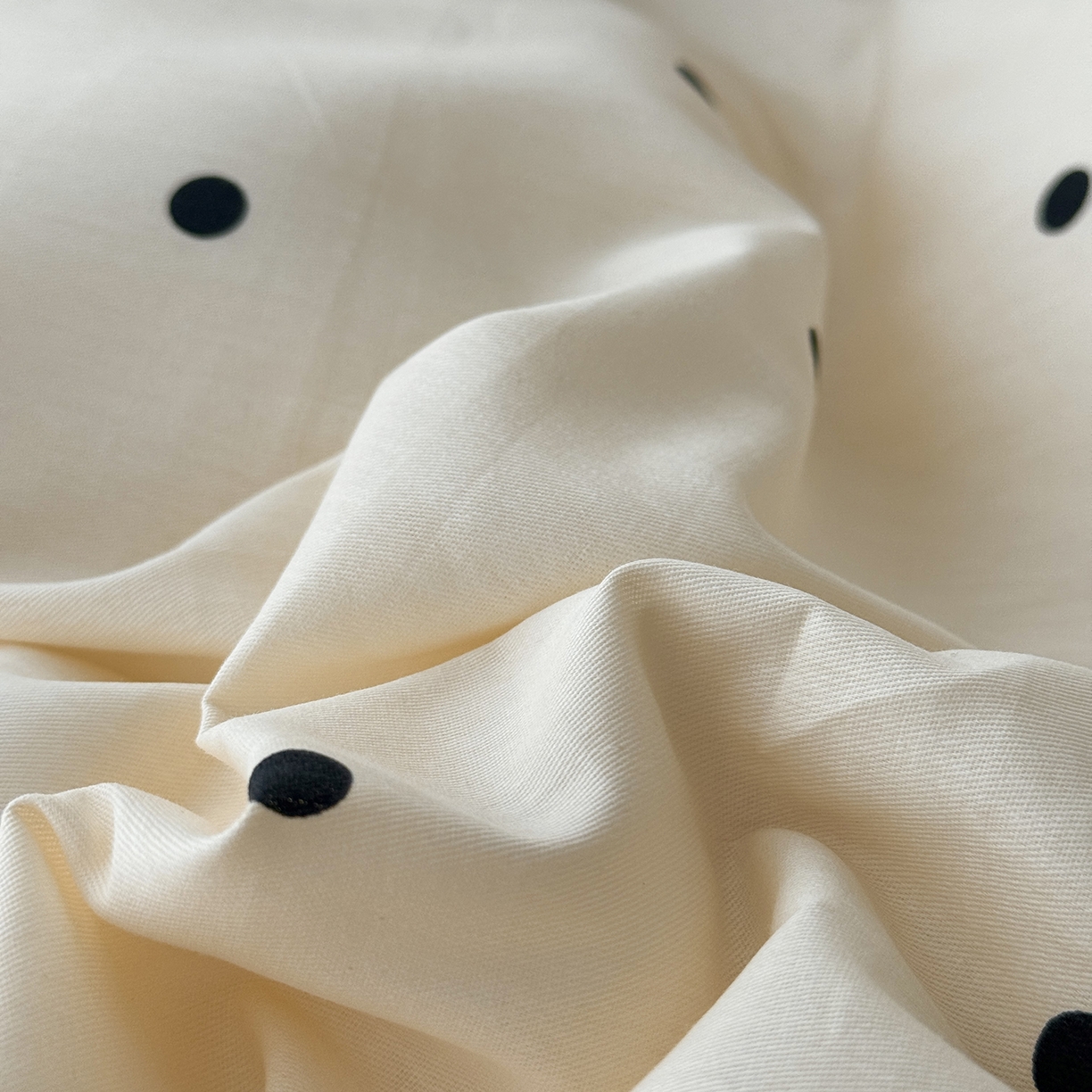 91家纺网 家纺一手货源 找家纺 于果 2025新款全棉13070四件套10） 波点蝴蝶结