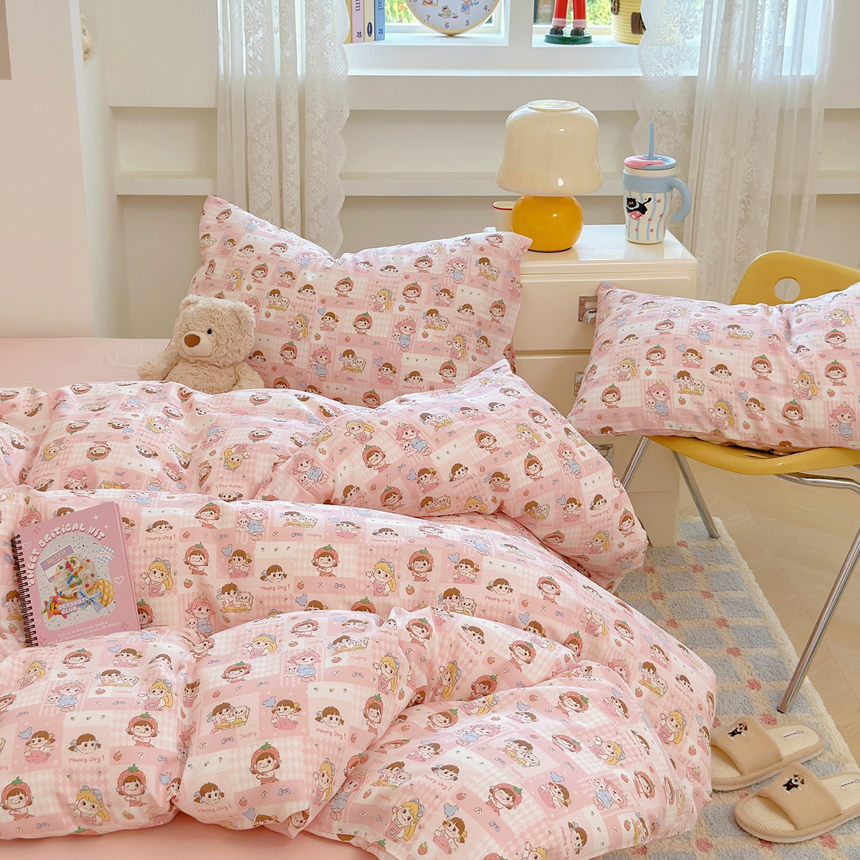 91家纺网 家纺一手货源 找家纺 麦伦 2025年新品 --全棉有氧双层纱简约款系列 棒棒糖女孩