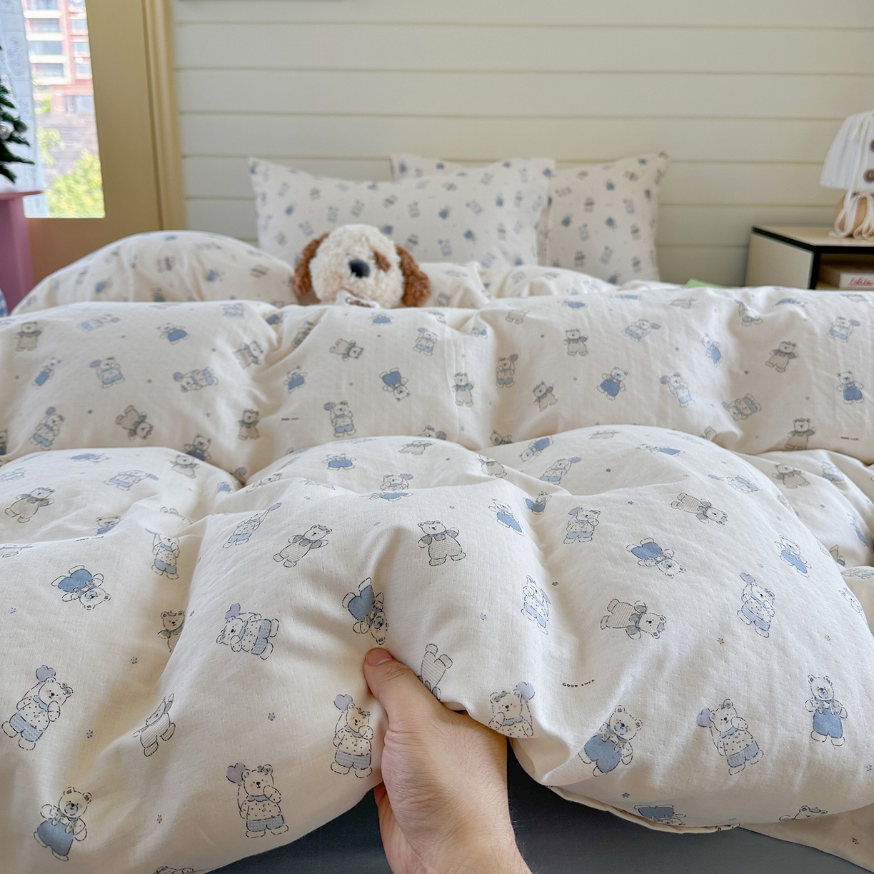 91家纺网 家纺一手货源 找家纺 麦伦 2025年新品 --全棉有氧双层纱简约款系列 蓝仔熊