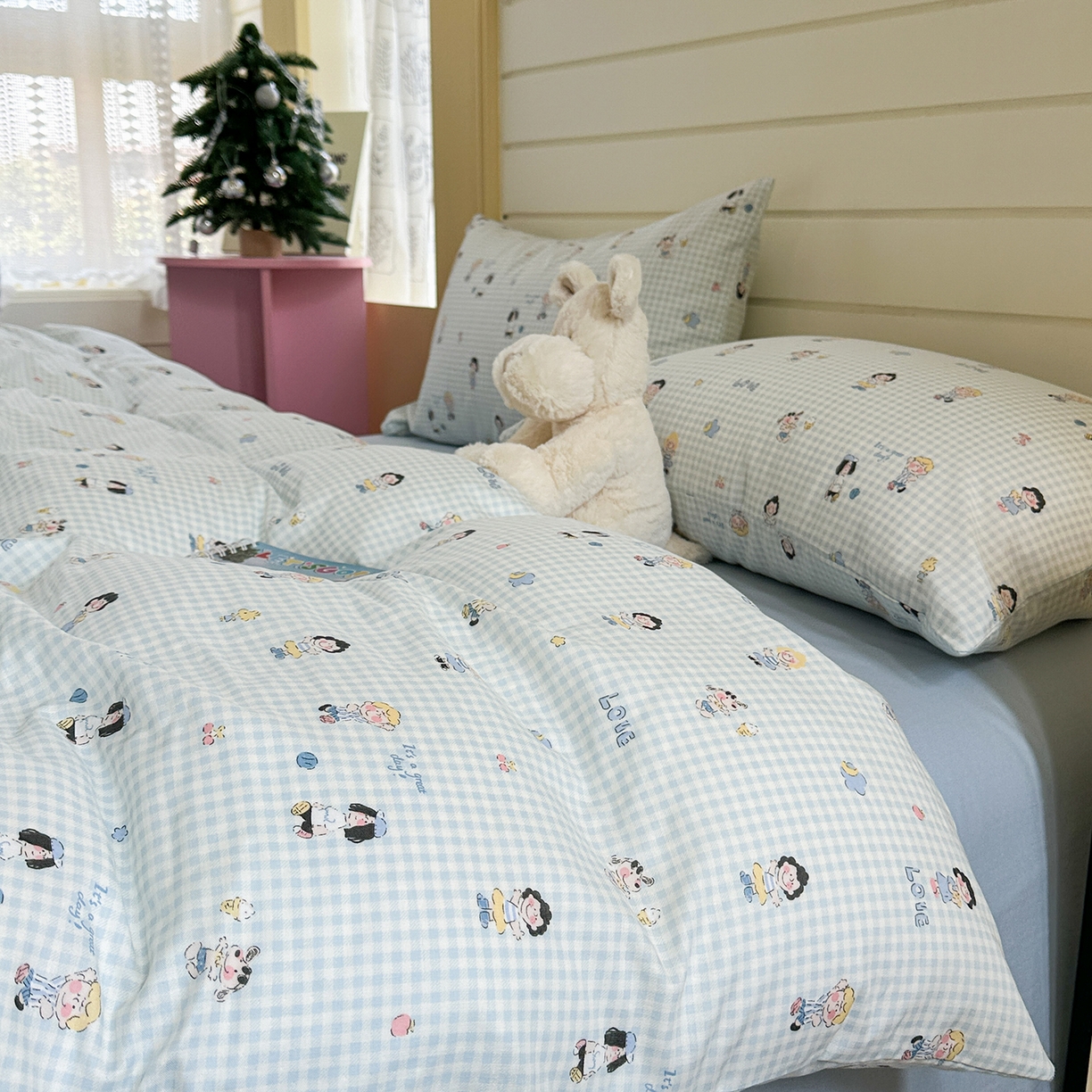 91家纺网 家纺一手货源 找家纺 麦伦 2025年新品 --全棉有氧双层纱简约款系列 足球宝贝